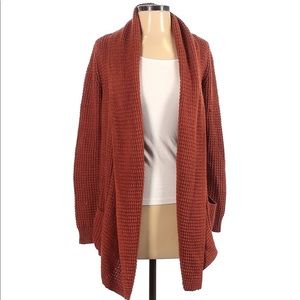 Open knit cardigan with pockets